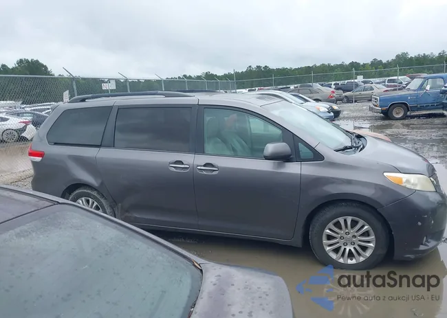 5TDYK3DC9BS114078: 42434853