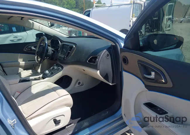 1C3CCCCB5FN661168: 42434885