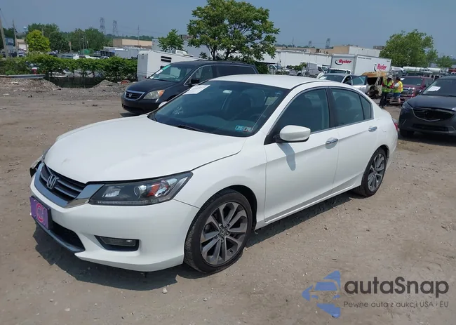 1HGCR2F57FA213033: 42435077