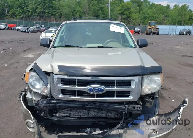 1FMCU9DG2BKB64334: 42434428