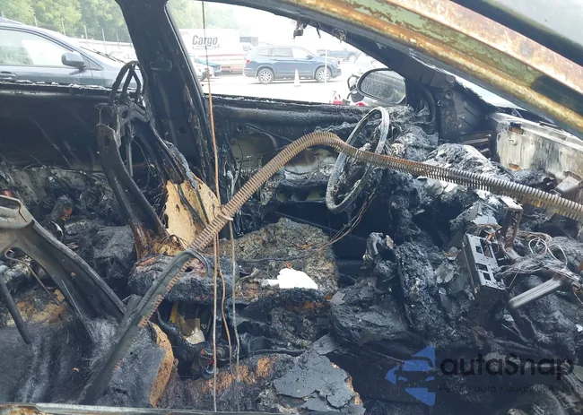 KM8K22AB1PU057563: 42435815