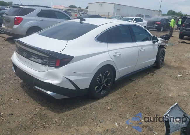 KMHL64JA0RA412013: 42435996