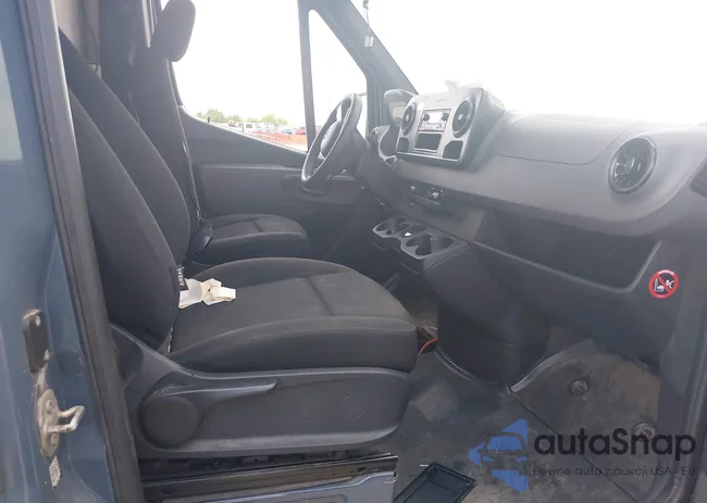 WD4PF0CD7KP061020: 42436009