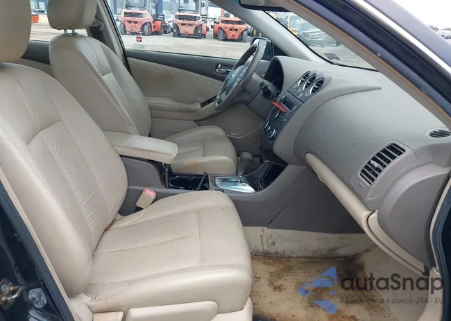 1N4AL2AP8AN437337: 42436282