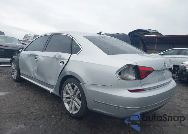 1VWGT7A3XHC049253: 42436338