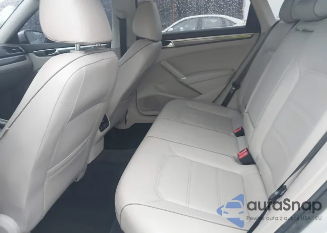 1VWGT7A3XHC049253: 42436338