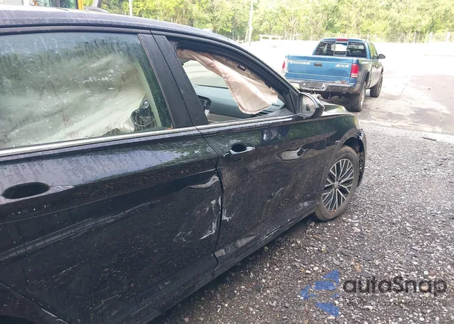 3VWC57BUXKM121722: 42435373