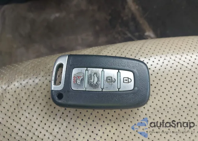 KMHGC4DD5CU167103: 42435390