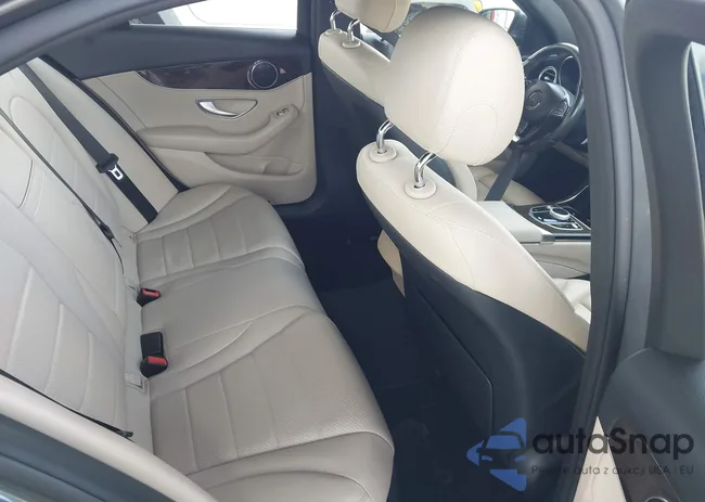 WDDWF4JB5JR336567: 42435540