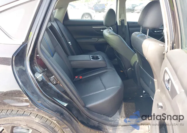 1N4AL3AP5JC219938: 42435544