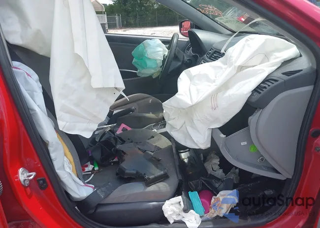 KMHCT4AE6EU660237: 42435564