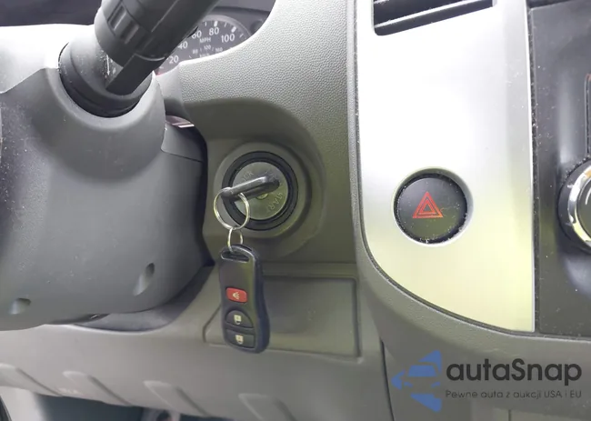 1N6AD0FV1GN732157: 42435571