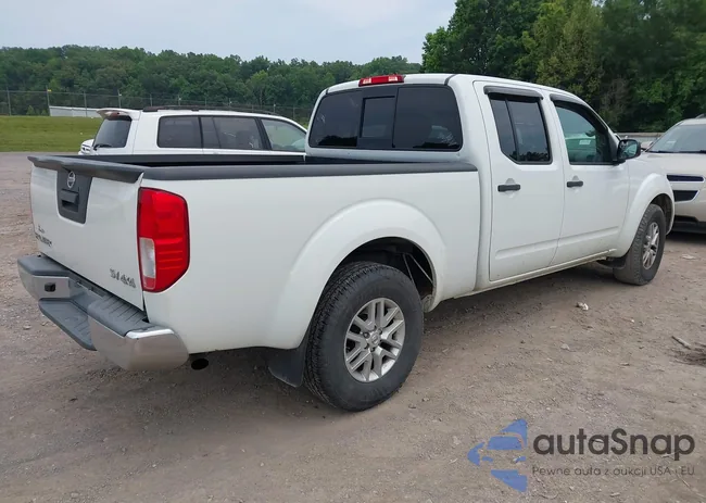 1N6AD0FV1GN732157: 42435571