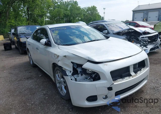 1N4AA5AP4EC465211: 42435572