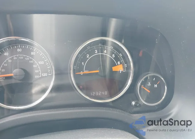 1C4NJDEB1FD169174: 42435690