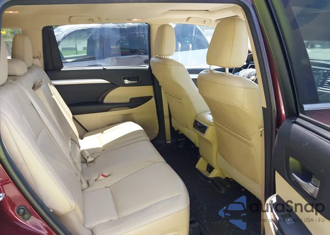 5TDJKRFH3FS200862: 42435728