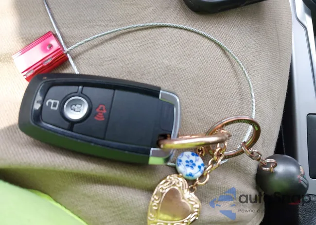 3FMCR9B6XRRE72577: 42436772