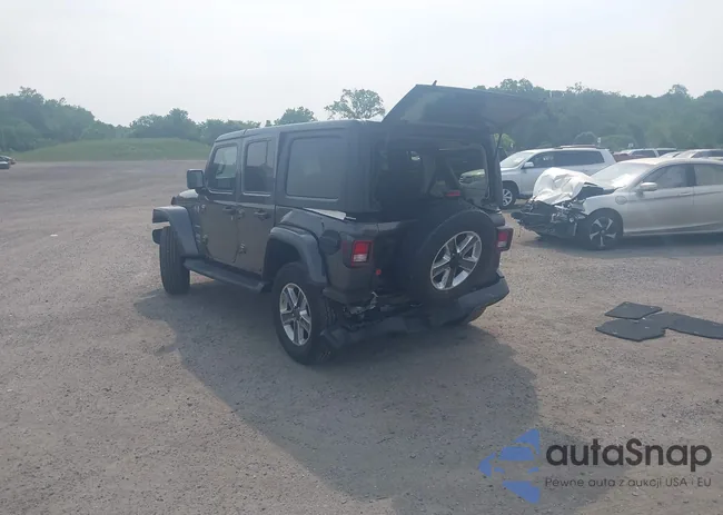 1C4HJXEG6MW758927: 42436882