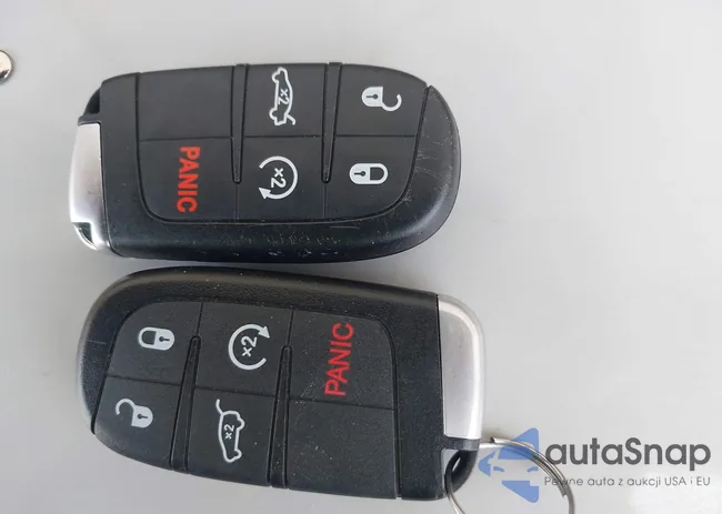 1C4RJFJT3FC914637: 42436992