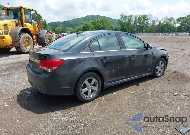 1G1PC5SB1F7122408: 42437001