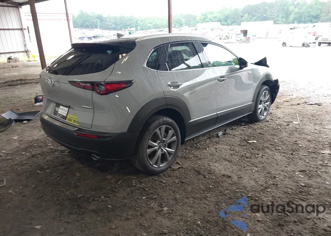 3MVDMBDM9SM798012: 42437099