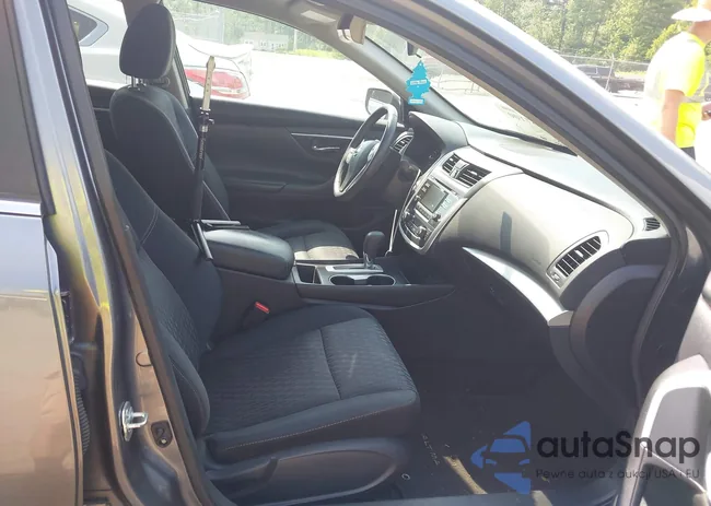 1N4AL3AP7HC205243: 42437100