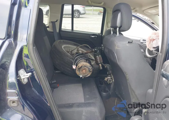 1C4NJDBB0ED734498: 42437284