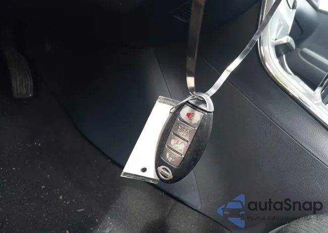 3N1AB7AP0EY317330: 42437302