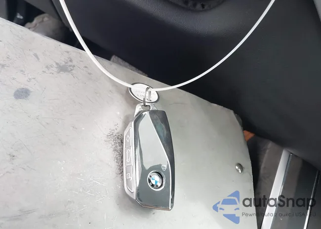 5UX23EM08R9S33333: 42437342