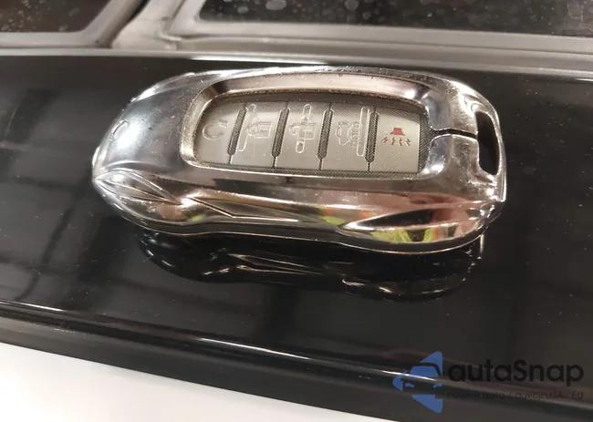 1N4AA6DV3LC370040: 42437358