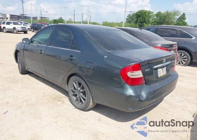 4T1BE32K02U592940: 42437366