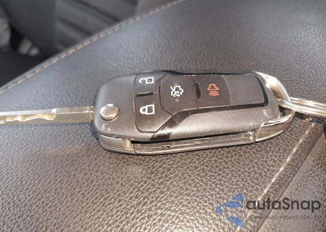 3FA6P0LUXER394284: 42436479