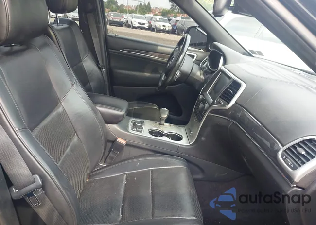 1C4RJFCG6FC155028: 42436486