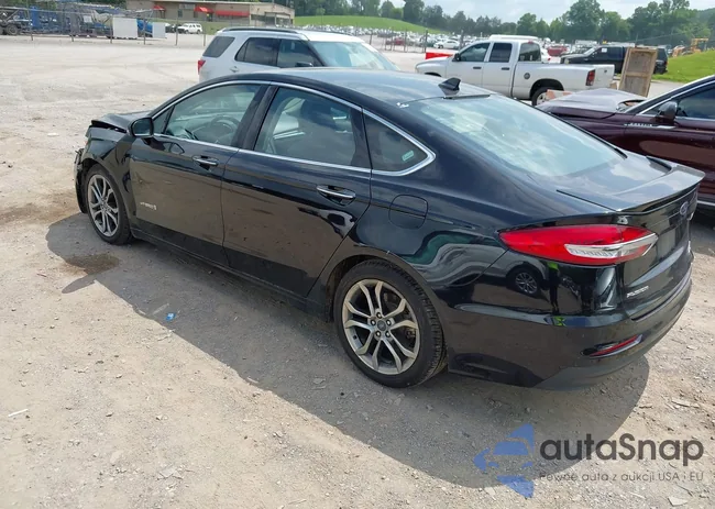 3FA6P0RU0KR260239: 42436643