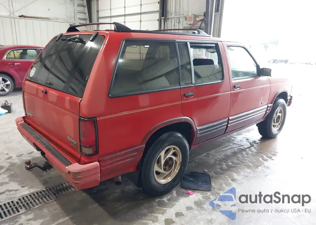 1GHDT13W7P2709497: 42436693