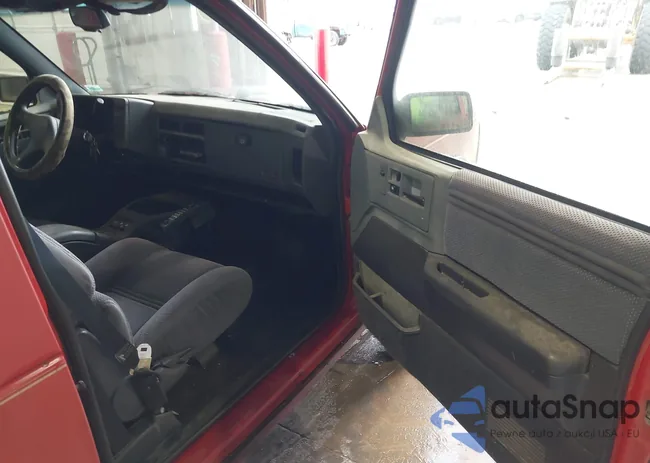 1GHDT13W7P2709497: 42436693