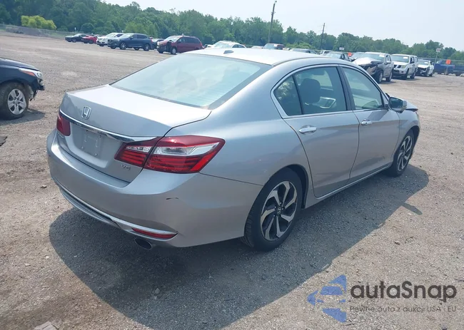 1HGCR3F85GA022390: 42436767