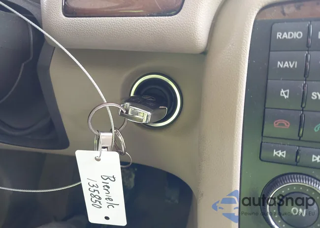 4JGCB6FEXBA113685: 42437813