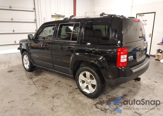 1C4NJRCB0ED928766: 42437880