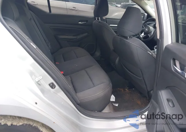 1N4BL4DV7NN306965: 42437924