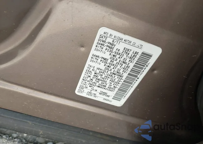 JN8AZ1MW8CW203867: 42438072