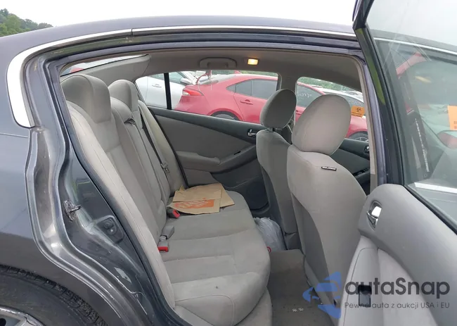 1N4AL2AP0AN425554: 42438109