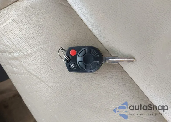 3FAHP0JAXAR136486: 42438116