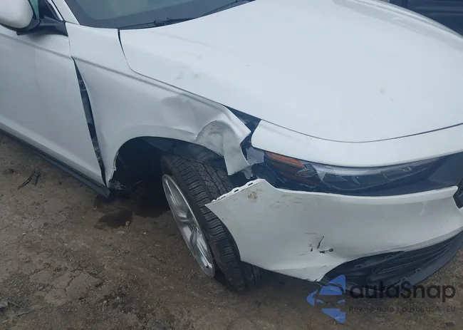 1HGCY1F27PA048377: 42438247