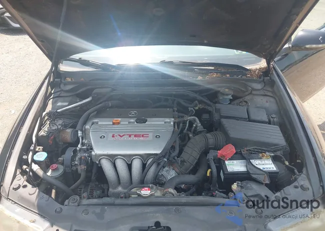 JH4CL96867C018905: 42437475