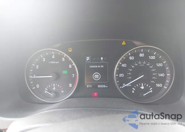 KMHD84LF0HU255099: 42437504