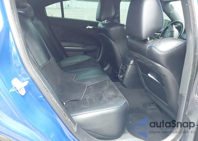 2C3CDXCT5DH642851: 42437589