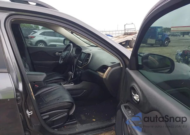 1C4PJLCS3GW114379: 42437598