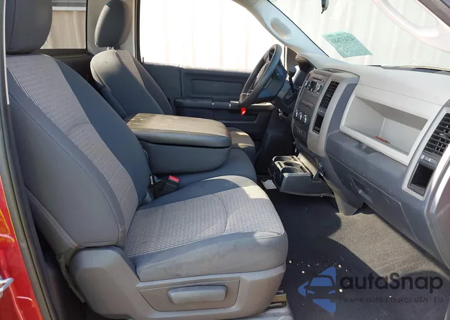 3C6JD6AP6CG215932: 42437686