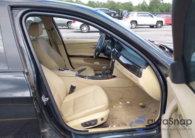 WBAPH7G58ANM52300: 42437738